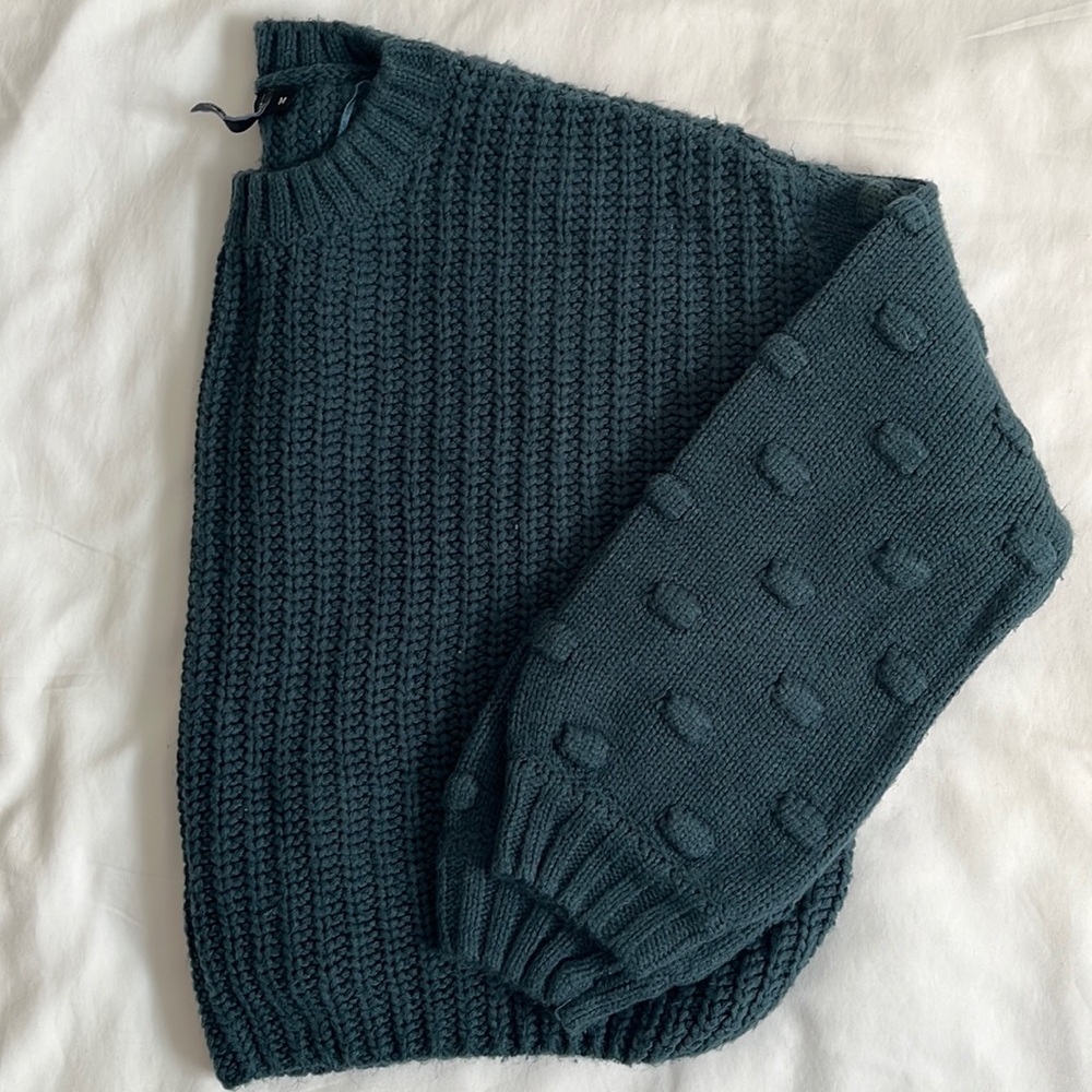 Sweater, green knitted with polka dot arms